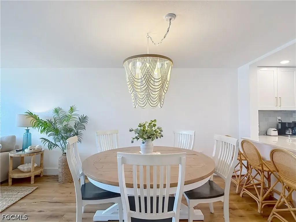 979 E Gulf Drive Sanibel FL 33957