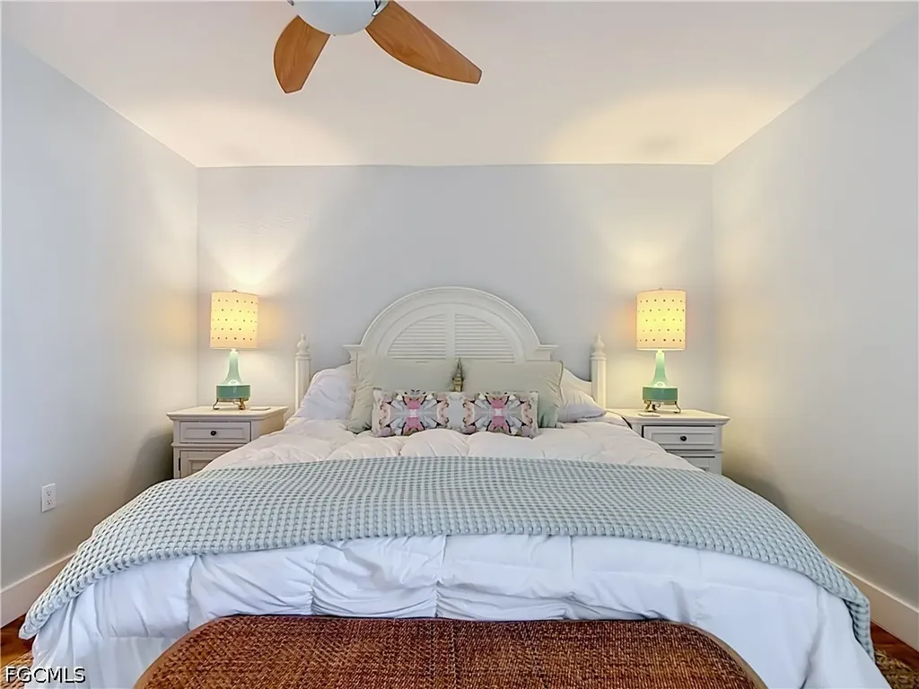 979 E Gulf Drive Sanibel FL 33957