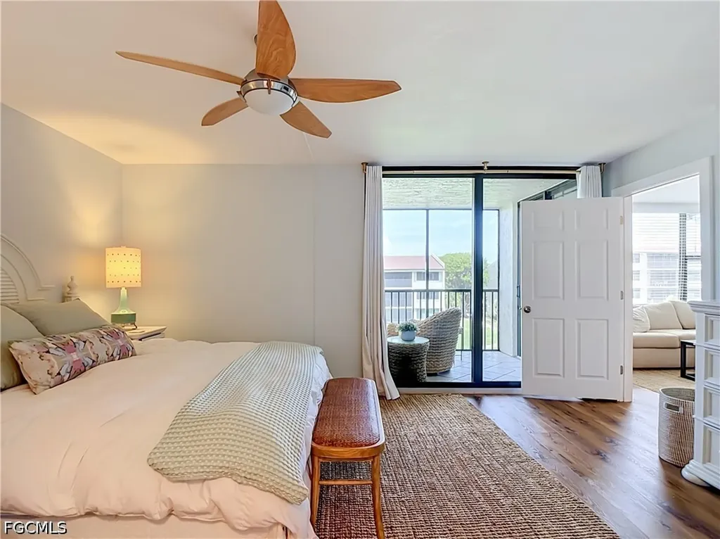 979 E Gulf Drive Sanibel FL 33957