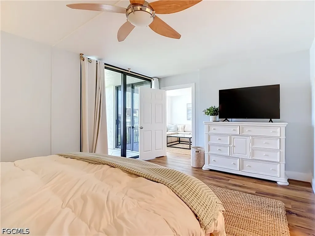 979 E Gulf Drive Sanibel FL 33957