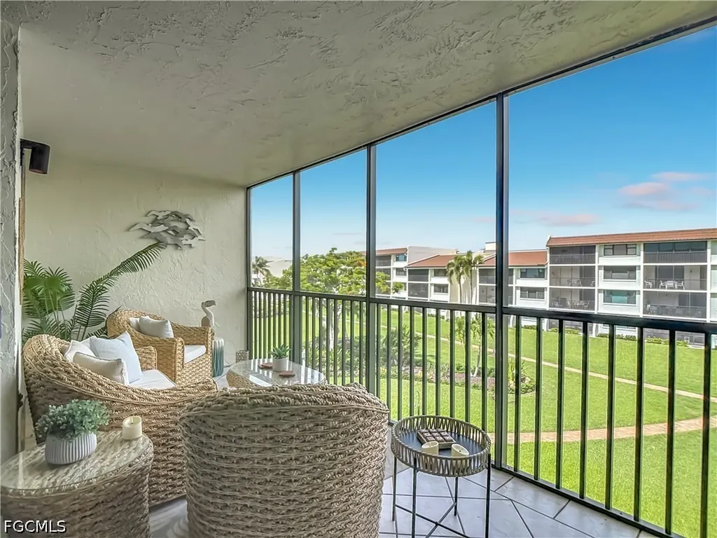 979 E Gulf Drive Sanibel FL 33957