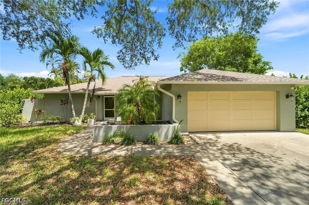 18918 Cypress View Drive Fort Myers FL 33967