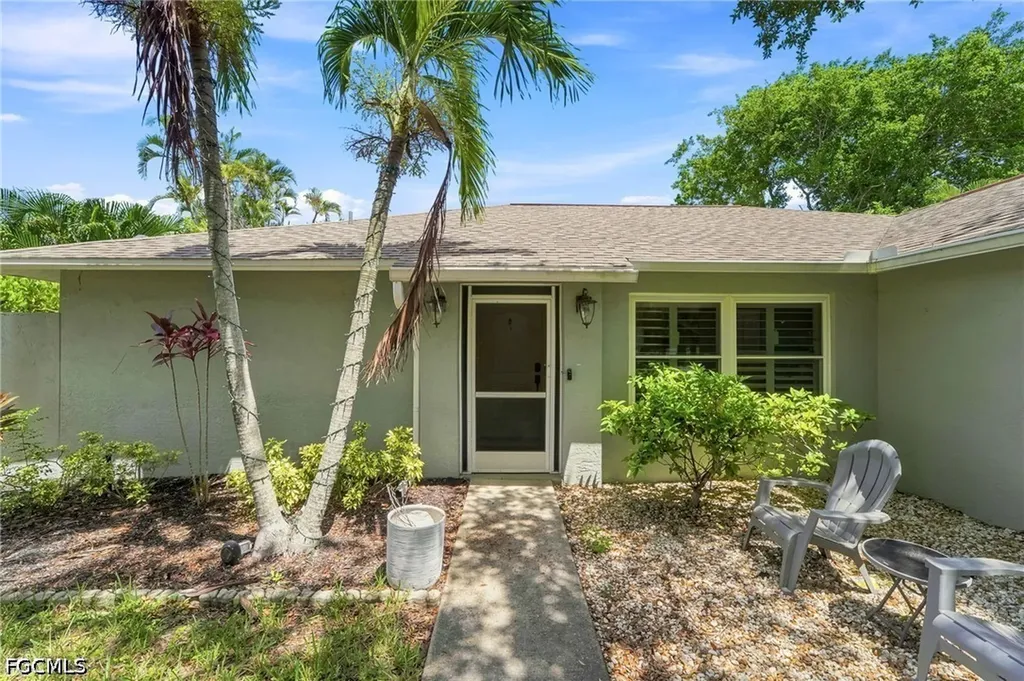 18918 Cypress View Drive Fort Myers FL 33967