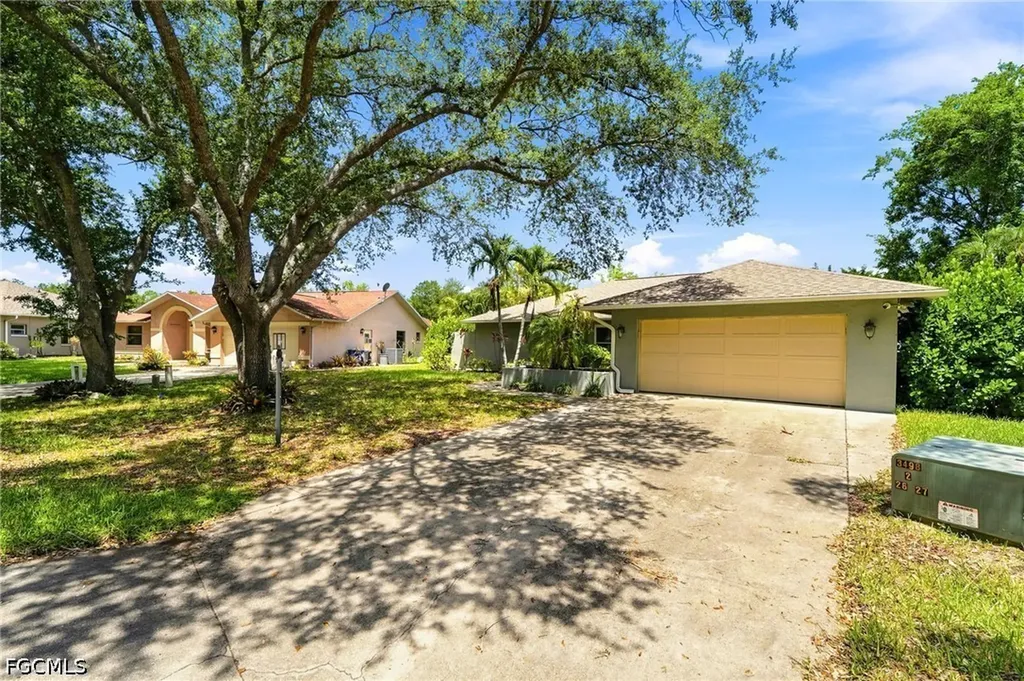 18918 Cypress View Drive Fort Myers FL 33967