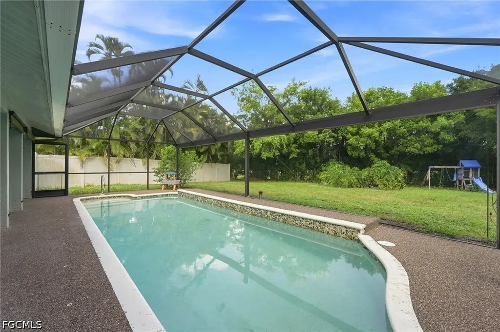 18918 Cypress View Drive Fort Myers FL 33967