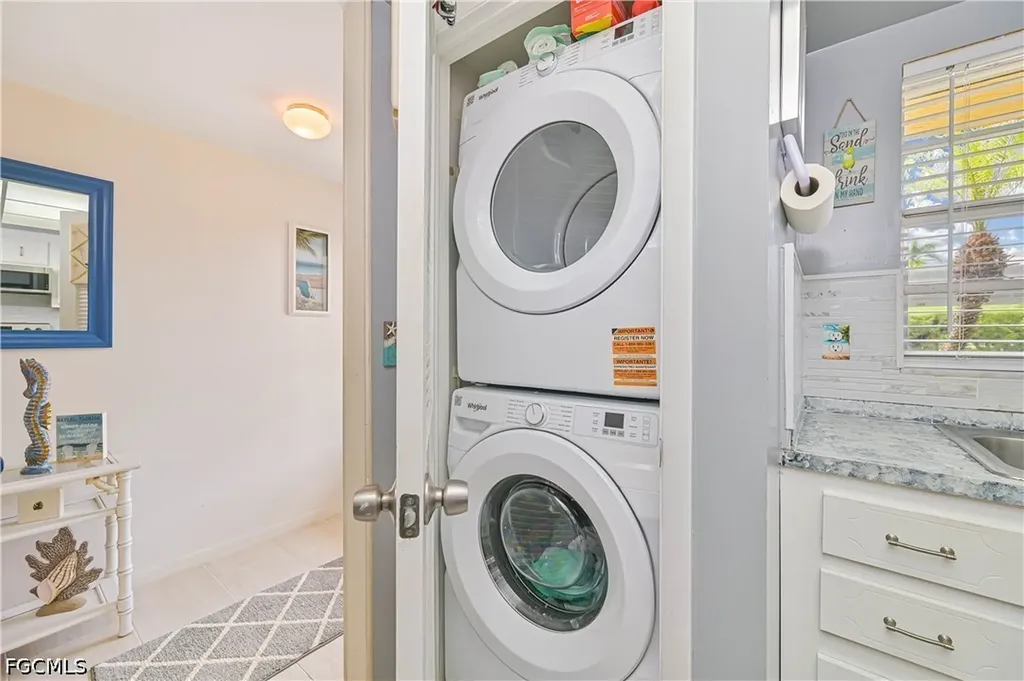 351 Charlemagne Boulevard Naples FL 34112