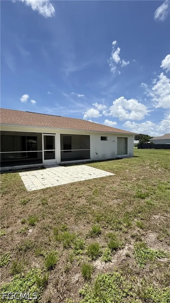 1229 SE 21st Place Cape Coral FL 33990