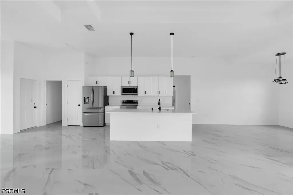 7020 Patriot Court Labelle FL 33935