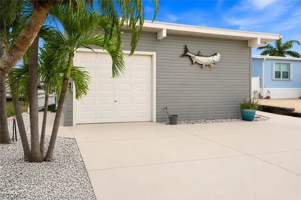 3827 Coconut Drive St. James City FL 33956