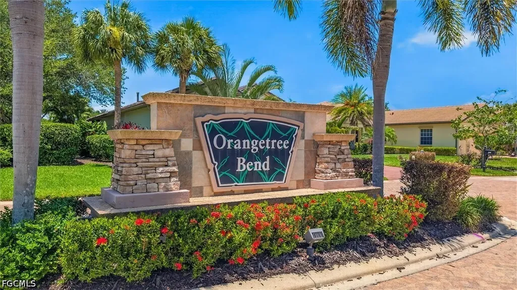 3261 Orangetree Bend Fort Myers FL 33905