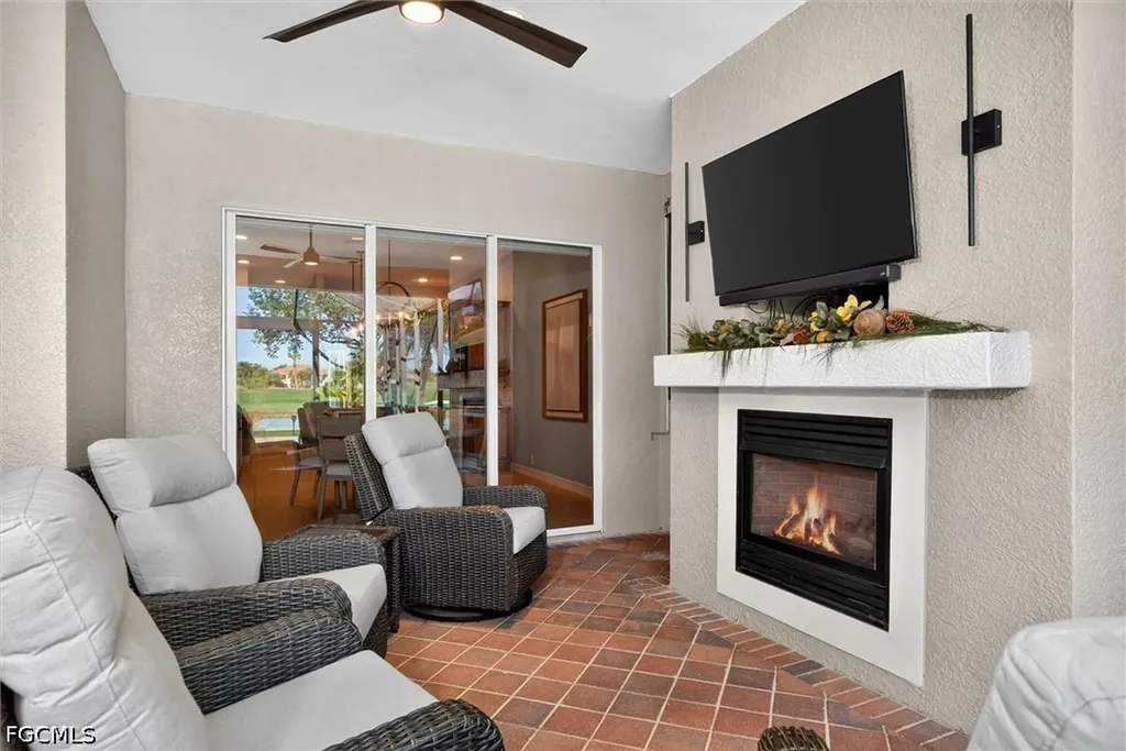 3261 Orangetree Bend Fort Myers FL 33905