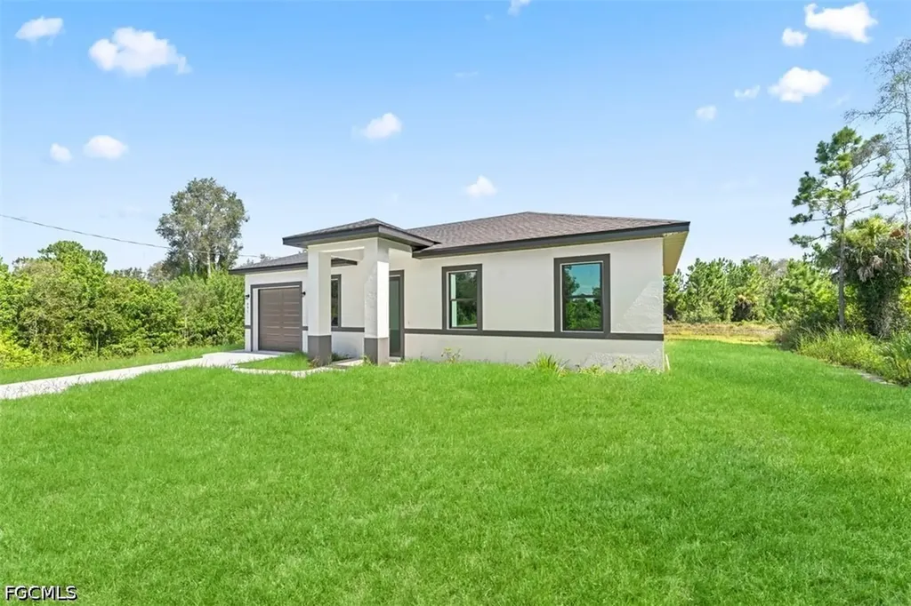 991 Plantation Road Lehigh Acres FL 33974