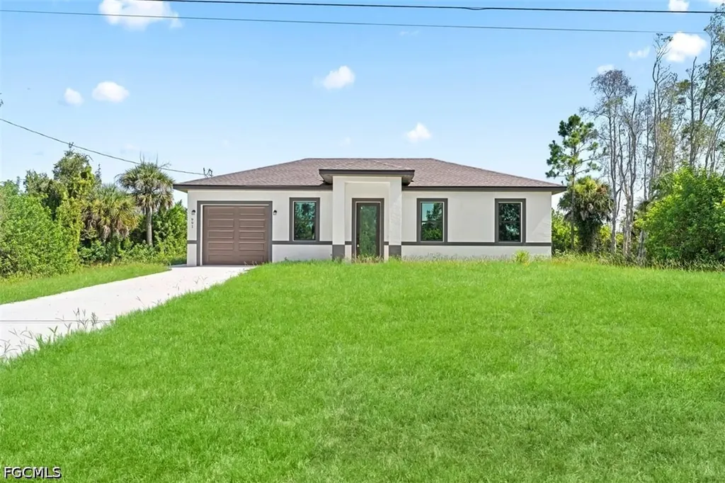 991 Plantation Road Lehigh Acres FL 33974