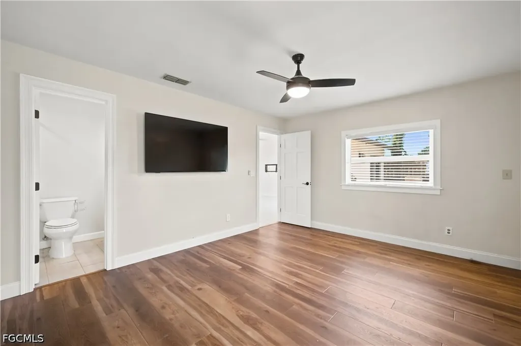 5638 Foxlake Drive North Fort Myers FL 33917