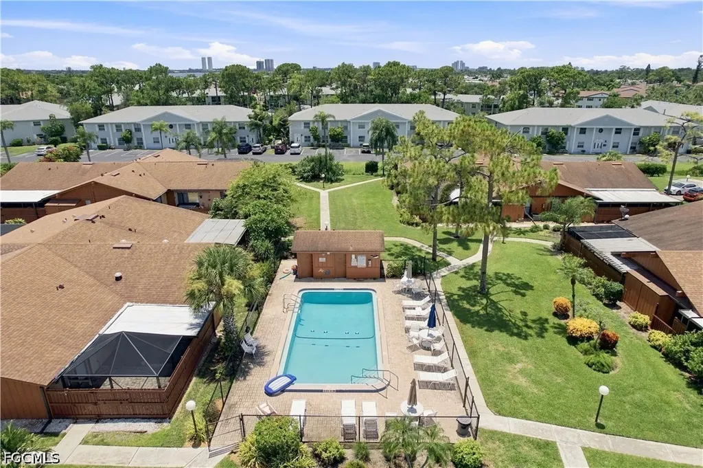 5638 Foxlake Drive North Fort Myers FL 33917