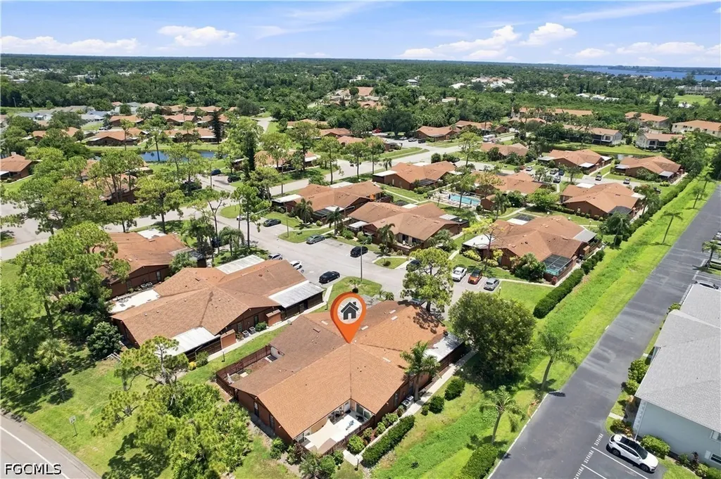 5638 Foxlake Drive North Fort Myers FL 33917