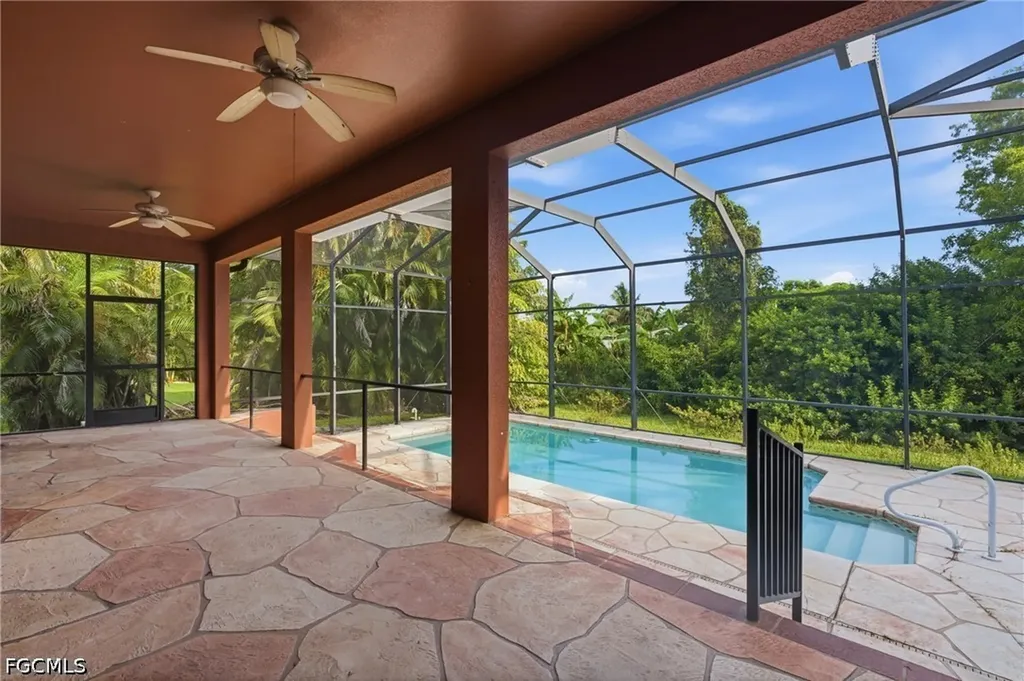 8323 Caloosa Road Fort Myers FL 33967