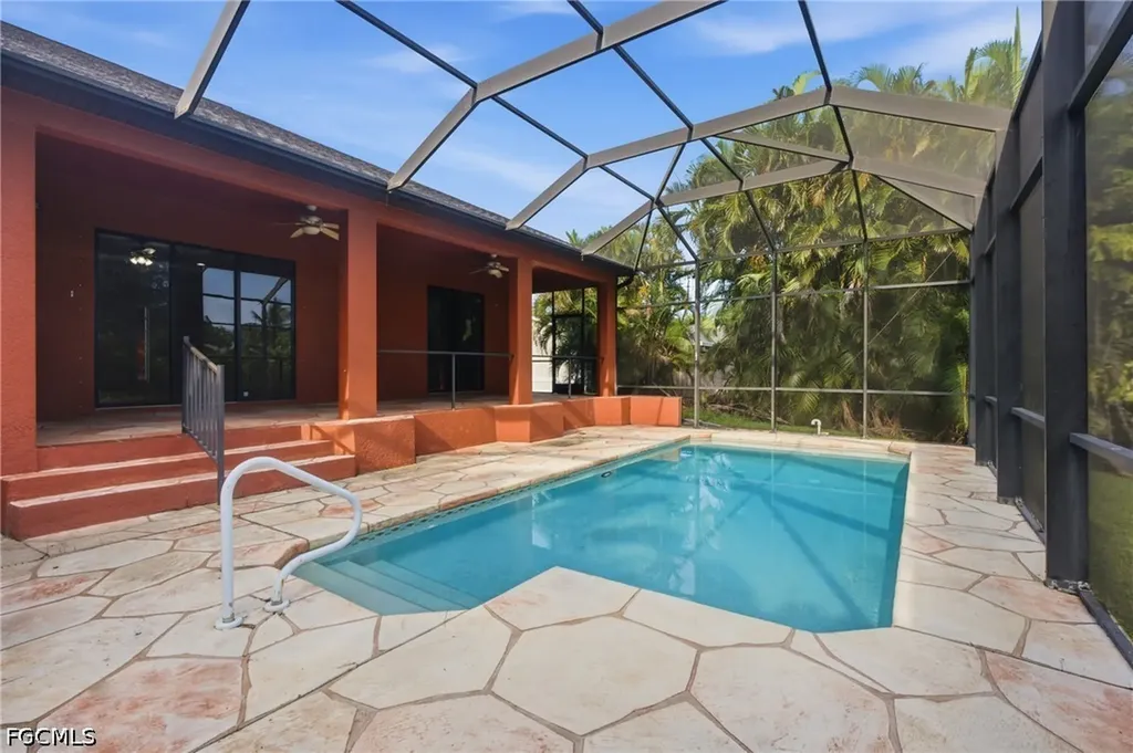 8323 Caloosa Road Fort Myers FL 33967