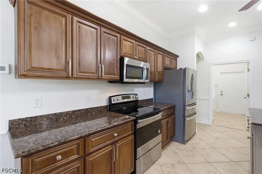 8323 Caloosa Road Fort Myers FL 33967