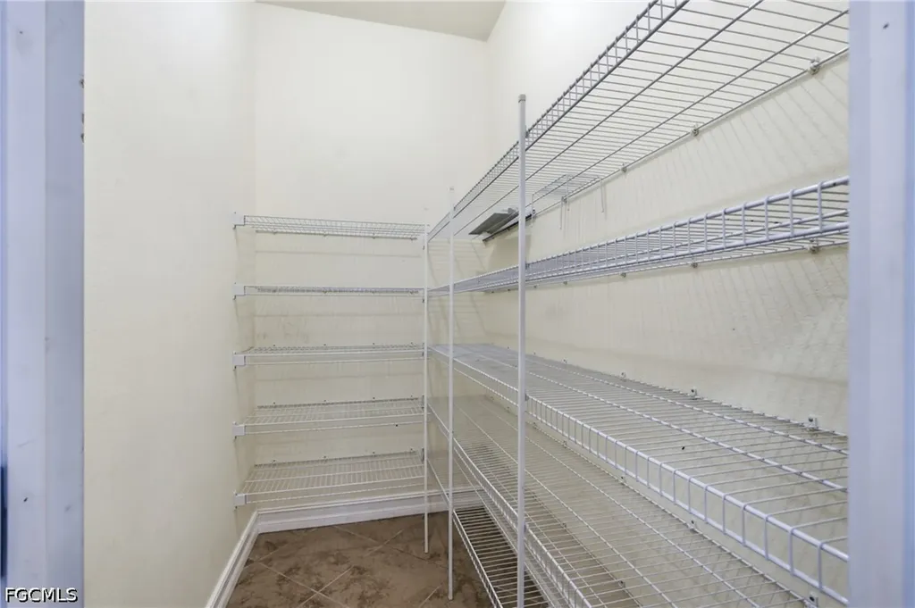 8323 Caloosa Road Fort Myers FL 33967