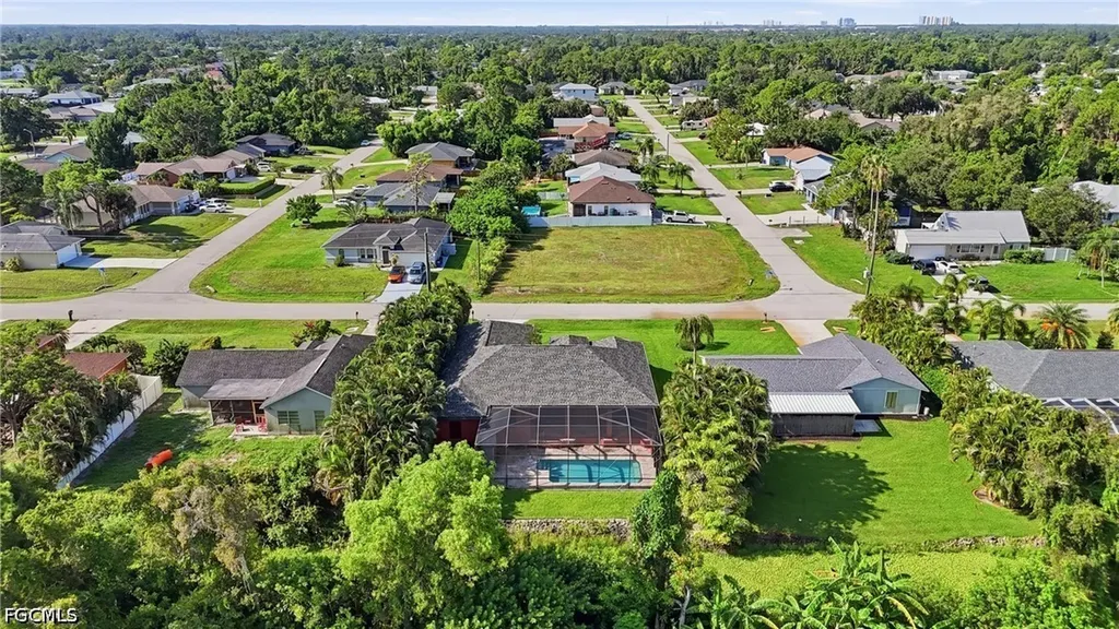 8323 Caloosa Road Fort Myers FL 33967