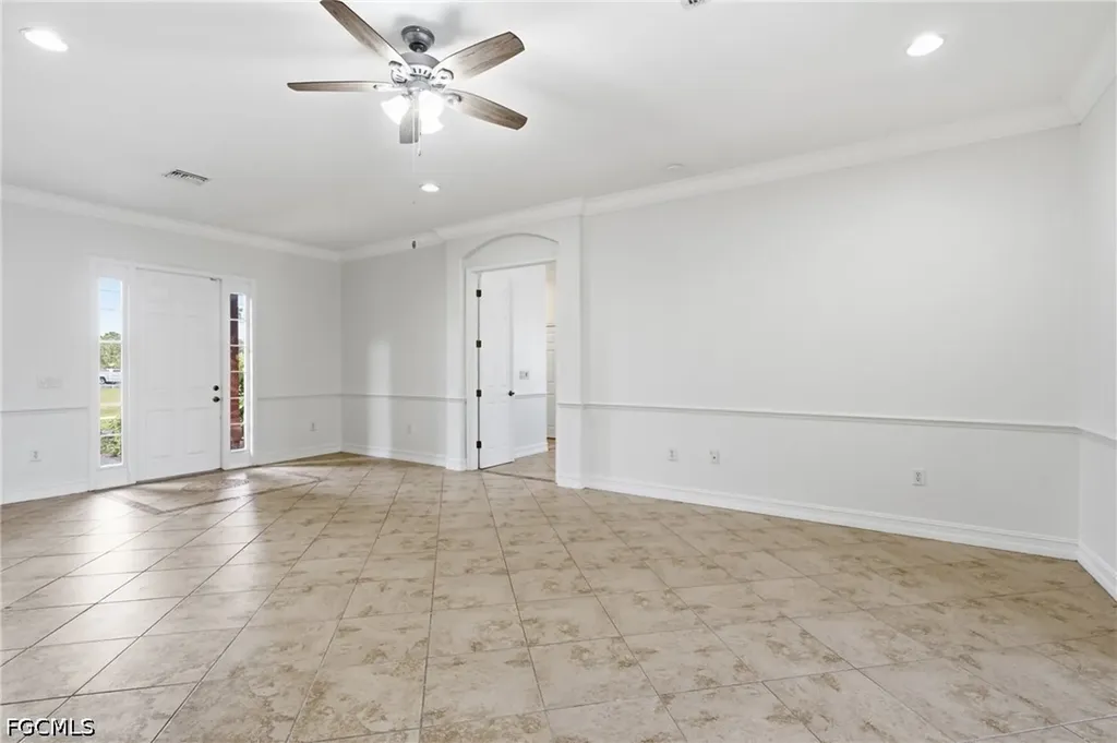 8323 Caloosa Road Fort Myers FL 33967
