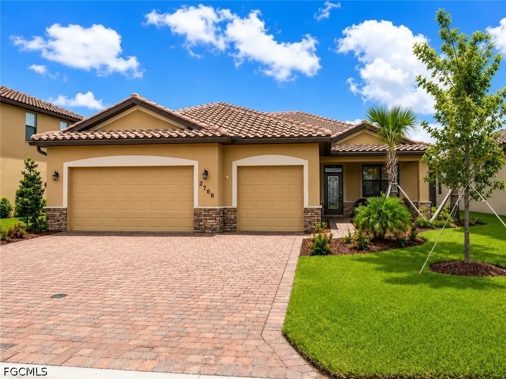 2766 Via Piazza Loop Fort Myers FL 33905