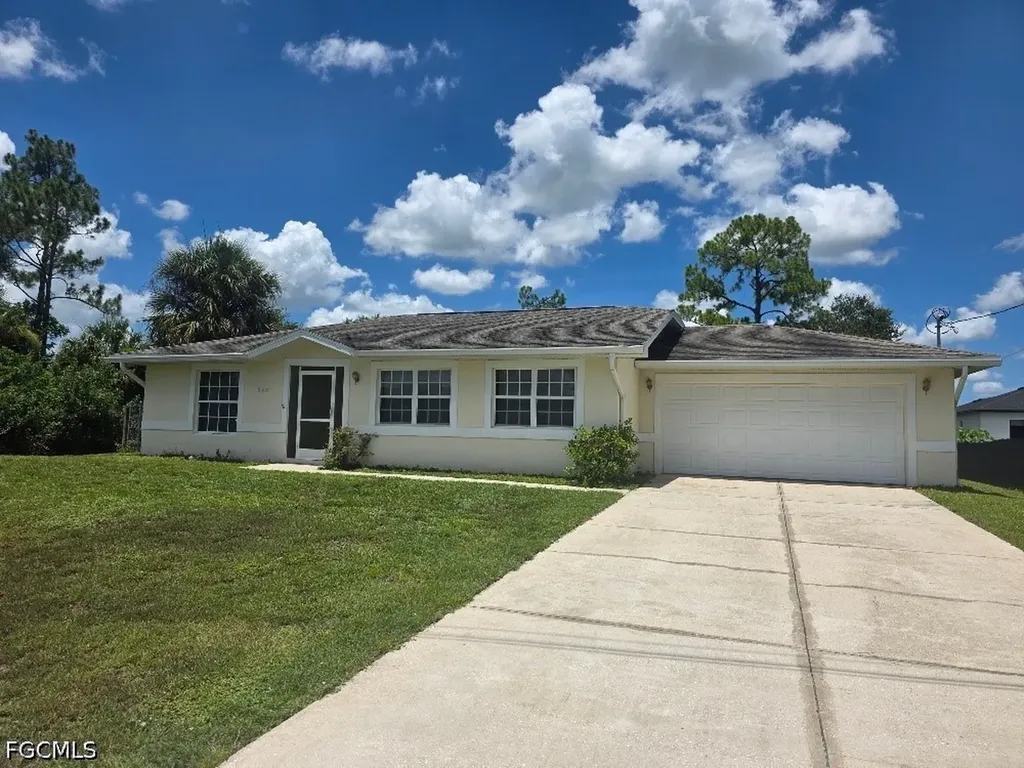 348 Rancho Avenue Lehigh Acres FL 33974