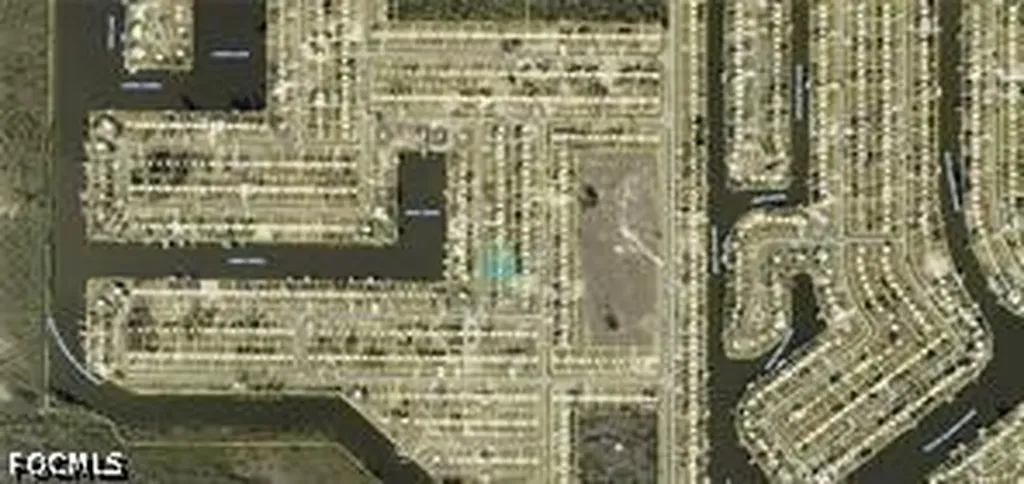 2027 NW 41st Place Cape Coral FL 33993