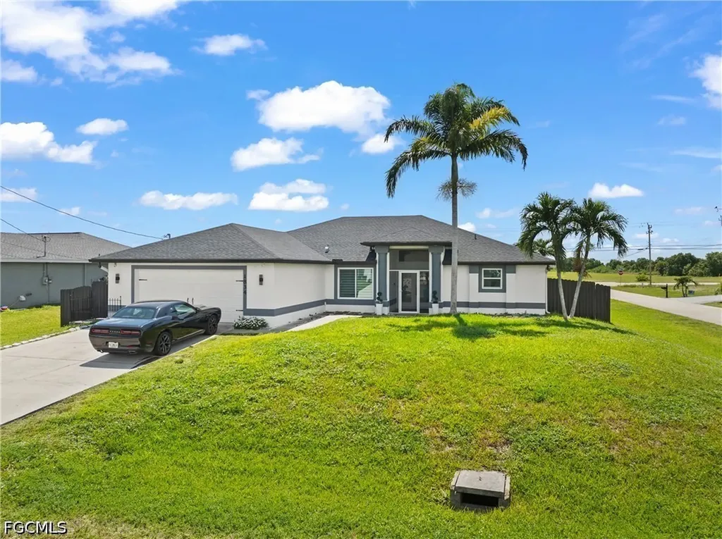 1834 NW 7th Place Cape Coral FL 33993