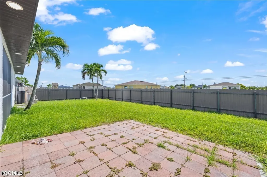 1834 NW 7th Place Cape Coral FL 33993