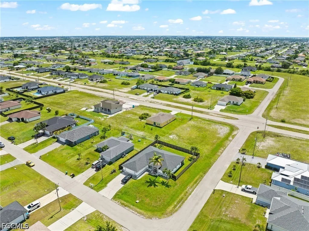 1834 NW 7th Place Cape Coral FL 33993