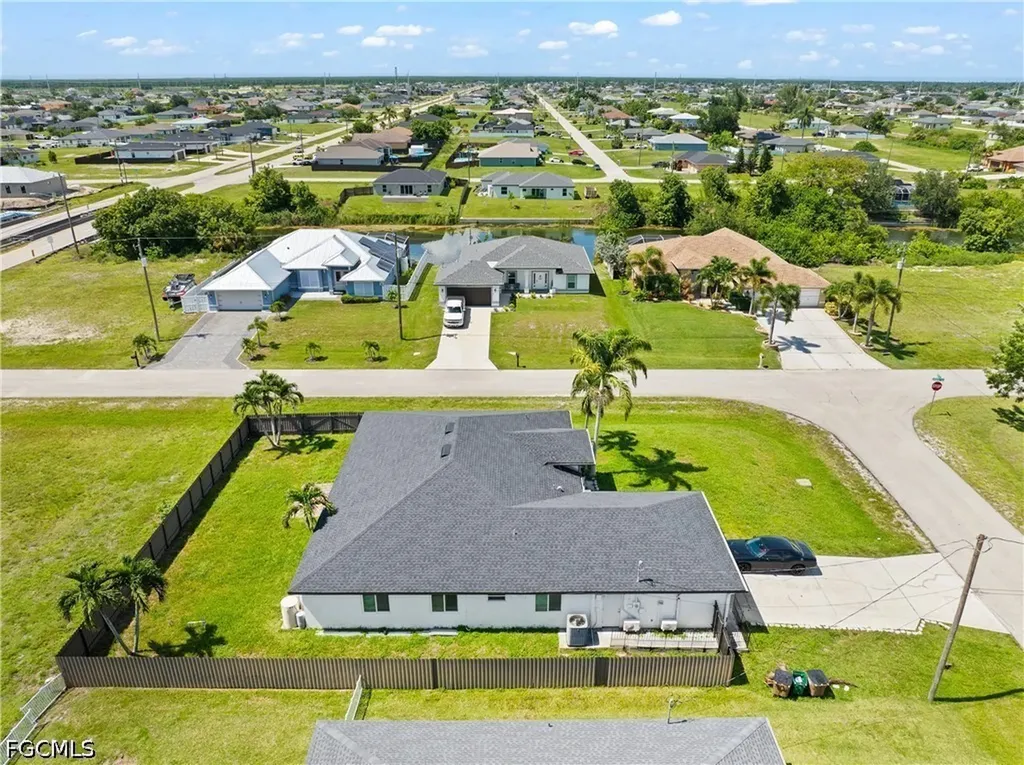1834 NW 7th Place Cape Coral FL 33993