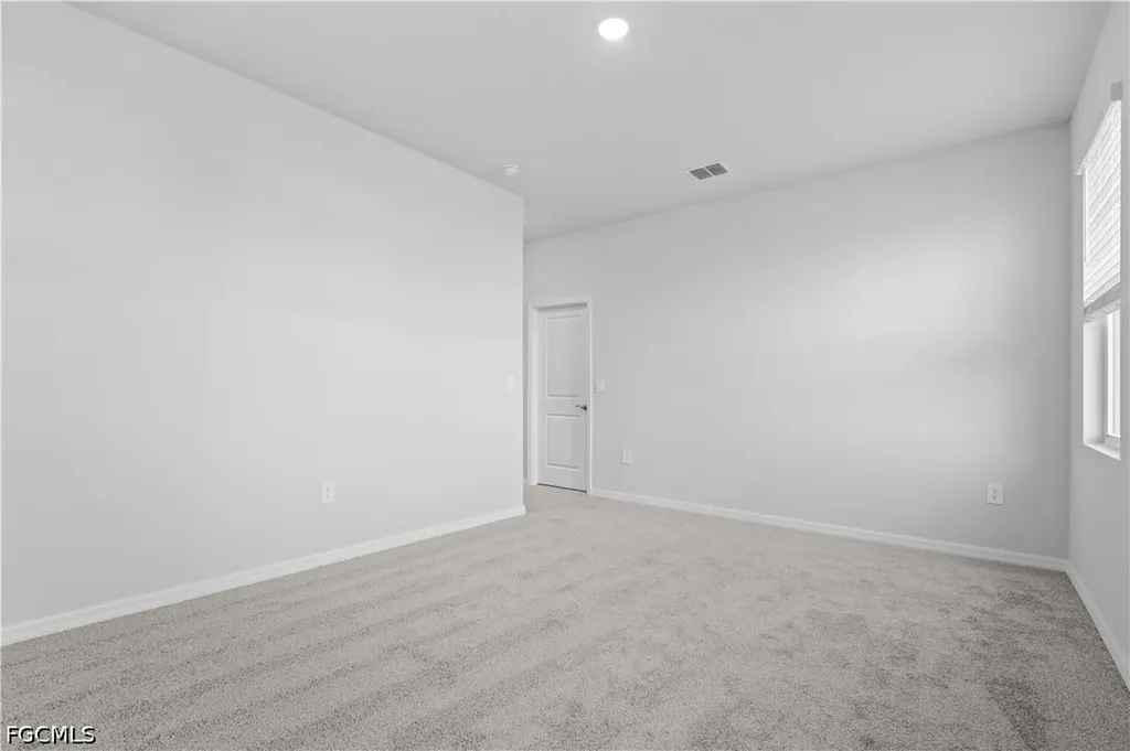 3901 NE 19th Avenue Cape Coral FL 33909