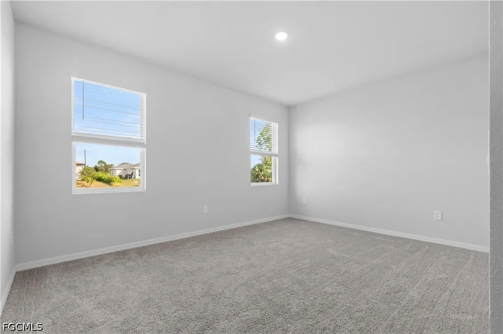 3901 NE 19th Avenue Cape Coral FL 33909