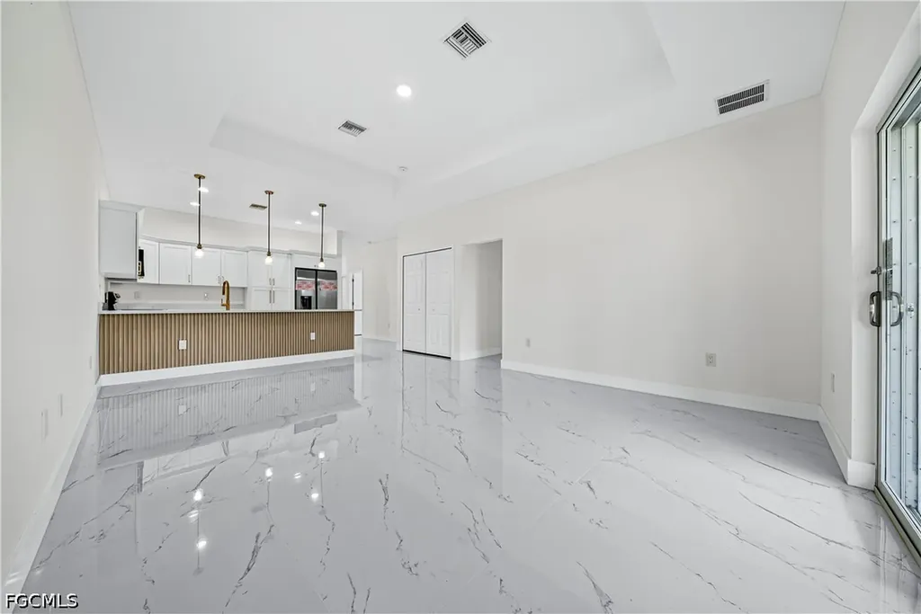 512 Caywood Avenue S Lehigh Acres FL 33974