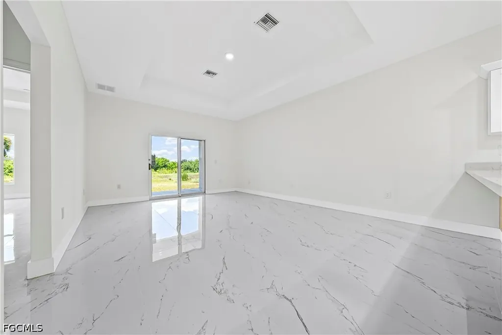 512 Caywood Avenue S Lehigh Acres FL 33974