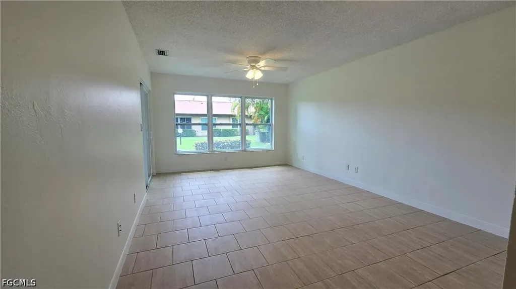 4624 SE 6th Avenue Cape Coral FL 33904