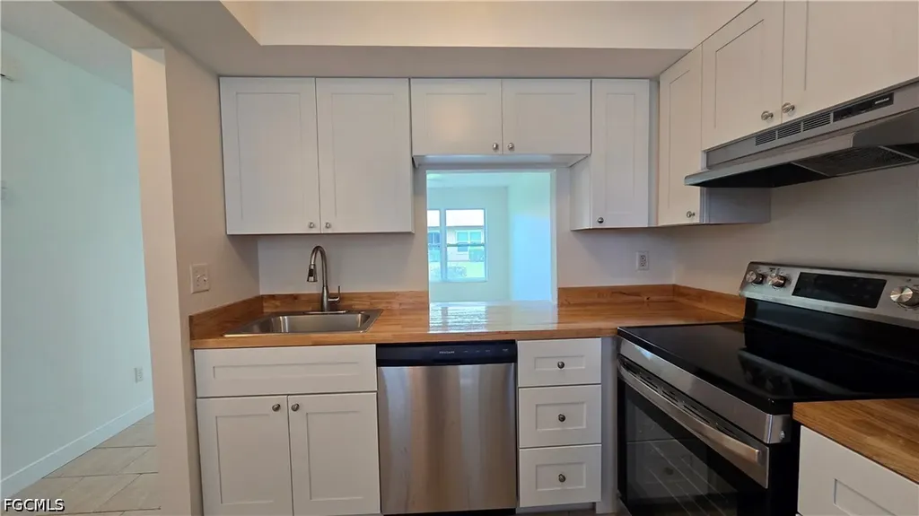4624 SE 6th Avenue Cape Coral FL 33904