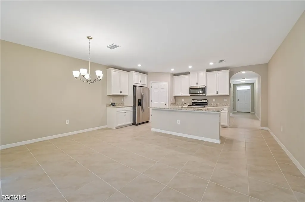 4226 Bloomfield Street Fort Myers FL 33916