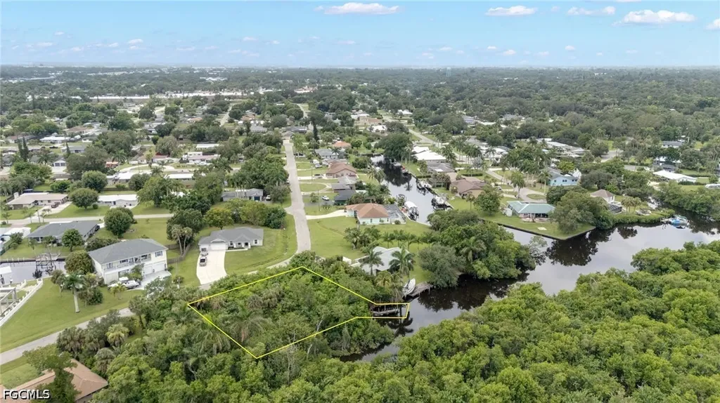315 Shore Drive Fort Myers FL 33905
