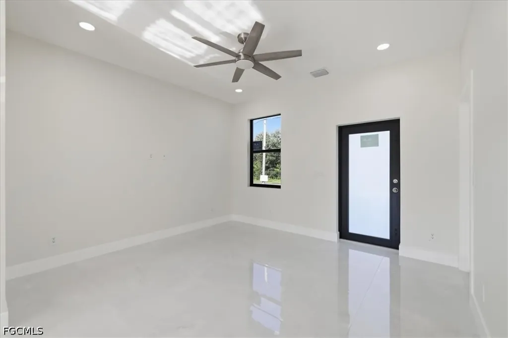 707 Bahama Avenue S Lehigh Acres FL 33974