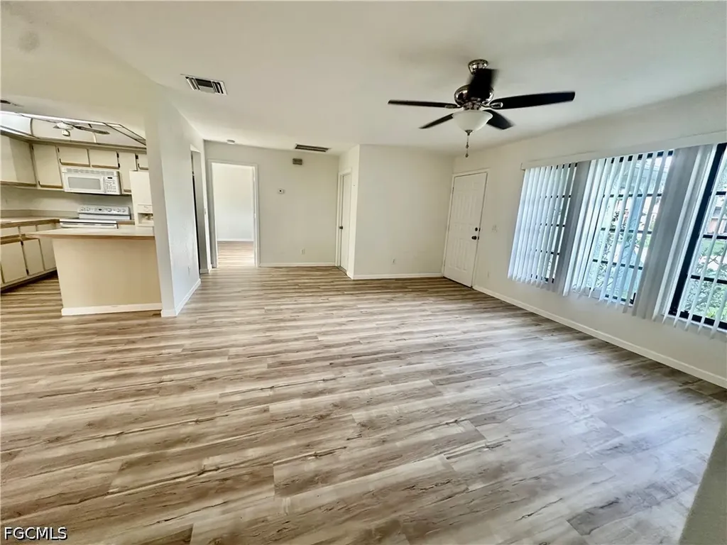 3822 SW 5th Place Cape Coral FL 33914