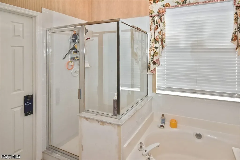 9161 Pittsburgh Boulevard Fort Myers FL 33967