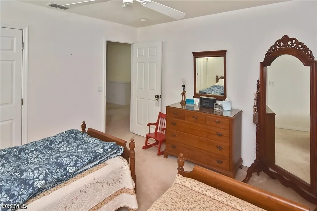 9161 Pittsburgh Boulevard Fort Myers FL 33967