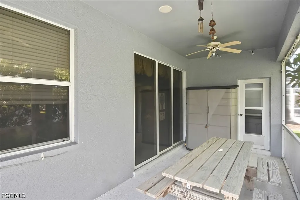 9161 Pittsburgh Boulevard Fort Myers FL 33967
