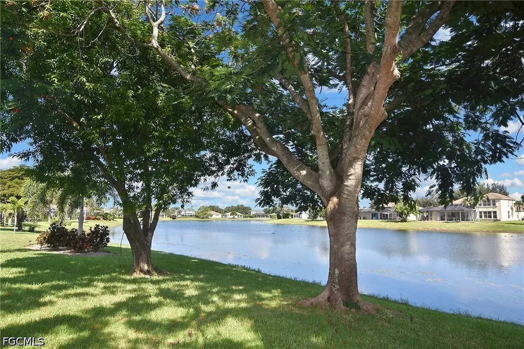 9161 Pittsburgh Boulevard Fort Myers FL 33967