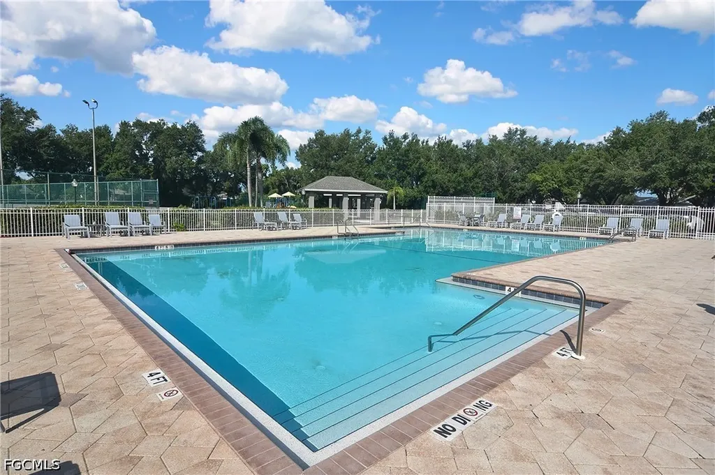 9161 Pittsburgh Boulevard Fort Myers FL 33967