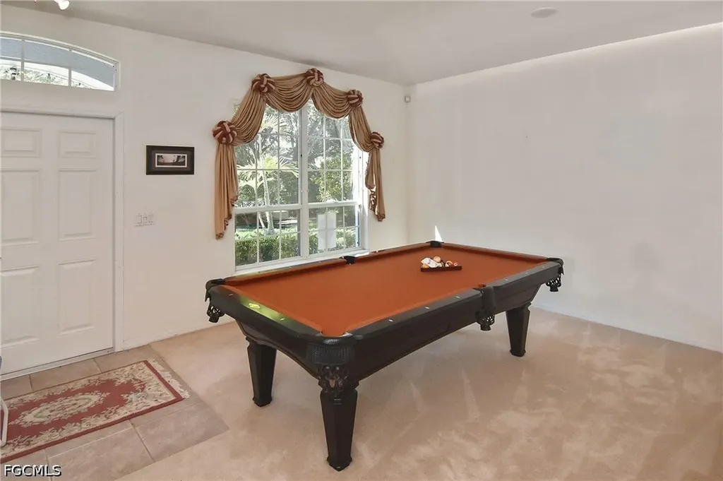 9161 Pittsburgh Boulevard Fort Myers FL 33967