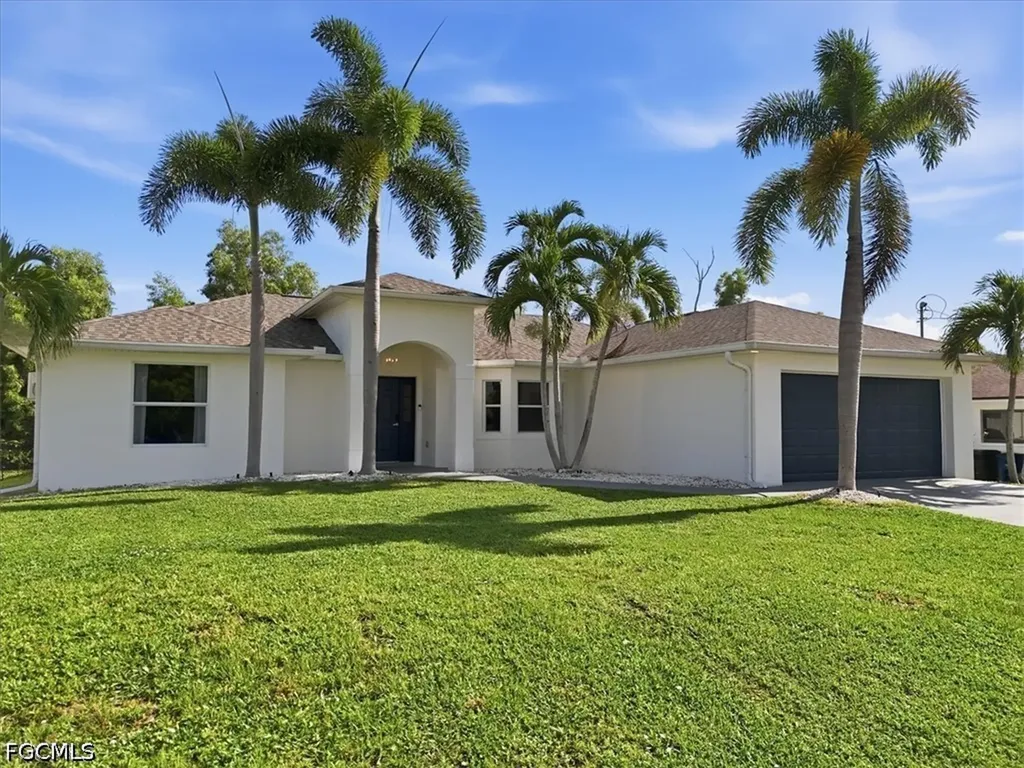 Bokeelia FL, 5748 Linden Lane